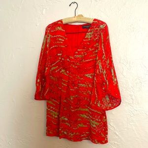 Twinkle by Wenlan red and aqua deep v neck dress